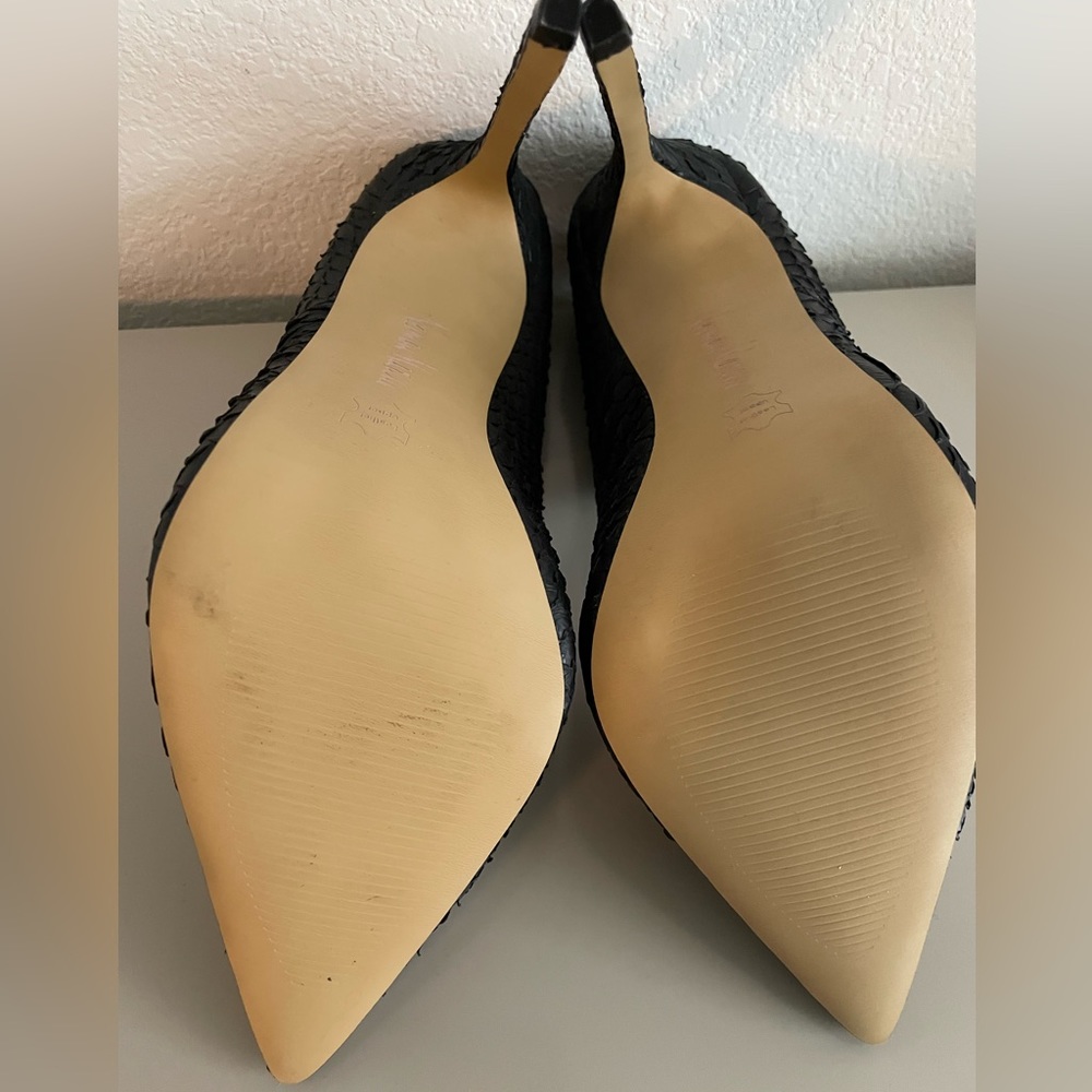 Neiman Marcus Black Textured Heels EUC worn a handful of times - Picture 2 of 3